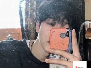韩国 18 岁 Gay 露脸帅男，颜值逆天，网友：这谁顶得住啊